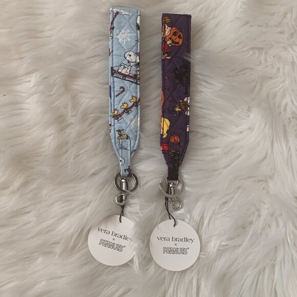 VERA BRADLEY X PEANUTS Snoopy Key Rings and Bag Charms SET (5 PIECES SET) - Picture 3 of 5